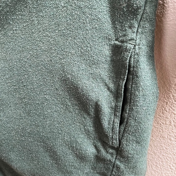 Madewell Sunday Button Down Flannel Shirt Green With Pockets - Picture 4 of 7